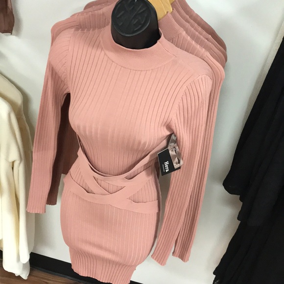 ‼️ Pink Mauve Sweater Dress Strap Detail - Picture 5 of 8